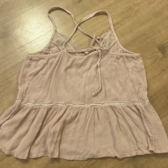 American Eagle Trimmed Cami Top - light mauve - Picture 4 of 8